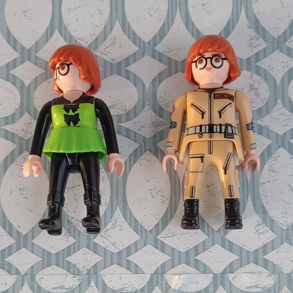 Ghostbusters Action Figures - Green and Tan